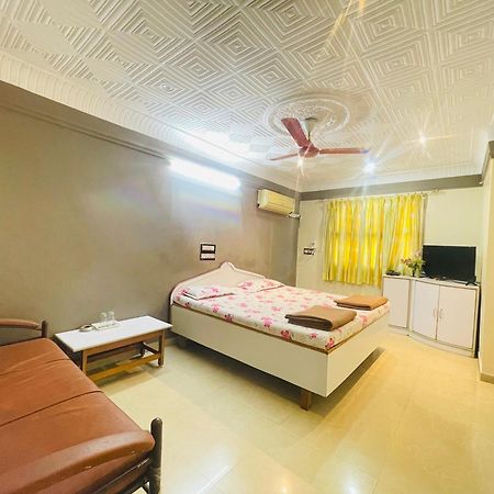 Hotel Rajdhani And Guest House Gujarat - Best Family Hotel In Halol Near Pavagadh And Halol Gidc Esterno foto